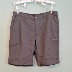Columbia Mens Charcoal Green Cargo Short Size 36